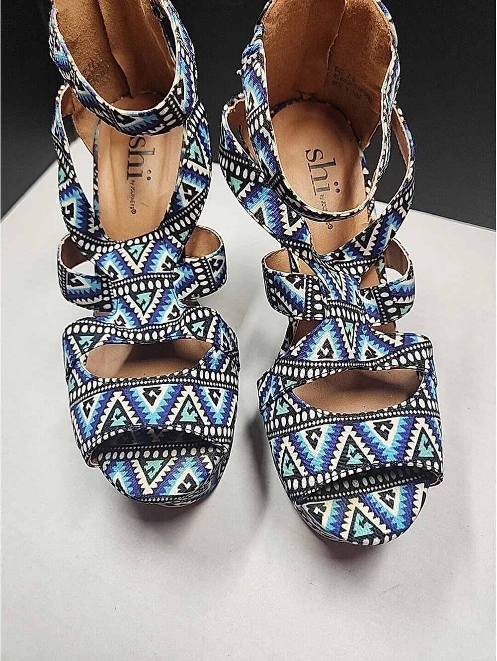 Women's Shi by Journey Wedge Heels Sandals Size 7.5